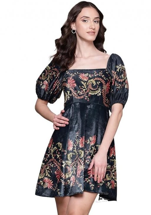 Label RITU KUMAR Black Itzel Velvet Short Dress